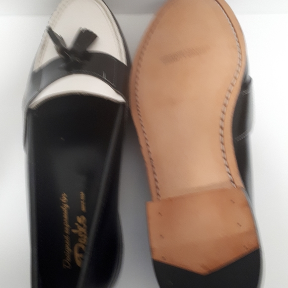 Shoes - Picture 2 of 2